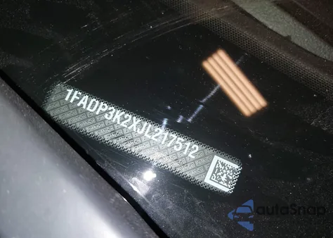 2018 Ford Focus Se z USA, uszkodzony, nr VIN 1FADP3K2XJL217512